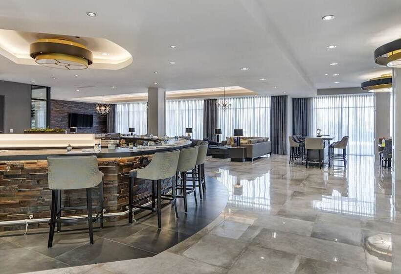 Cambria Hotel Austin Uptown Near The Domain