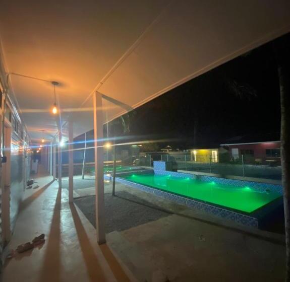 فندق Green Forest  Resort