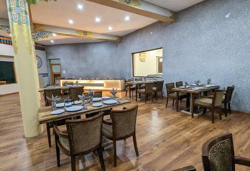 Отель Karma Residency