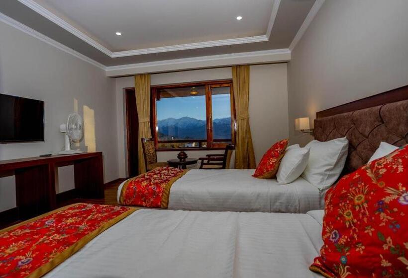 Отель Karma Residency