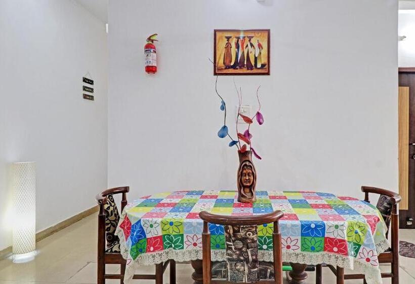 ホテル Oyo Flagship 80502  7 Days Homestay
