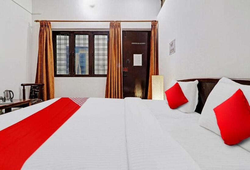 ホテル Oyo Flagship 80502  7 Days Homestay