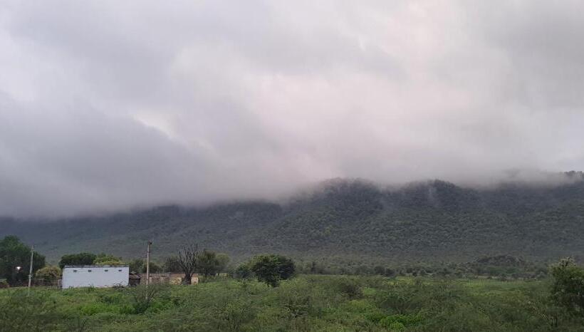 فندق Sariska Kasba A Village Resort