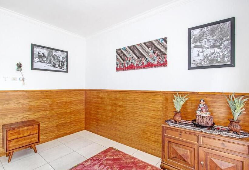 هتل Spot On 92012 Homestay Grand Mahkota Permai Syariah