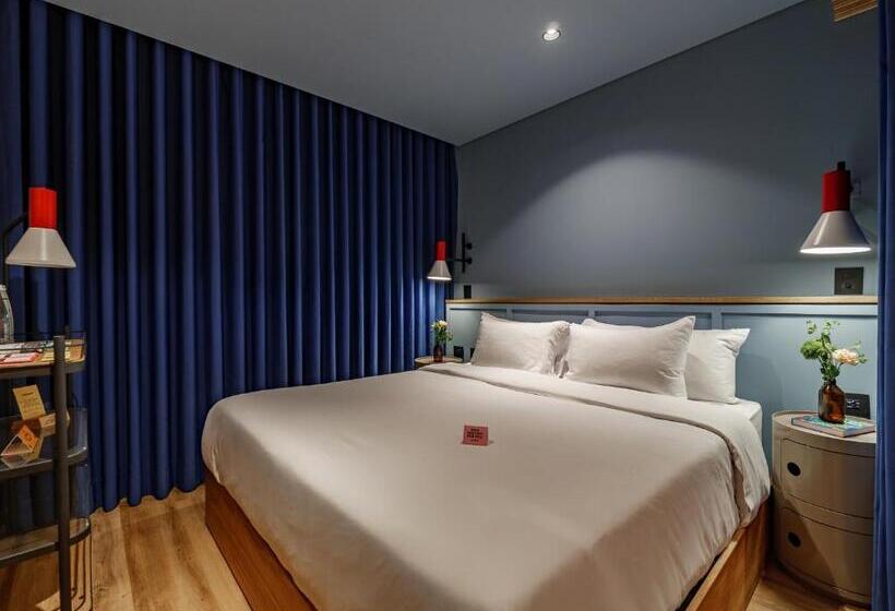 هتل The Somos Bold