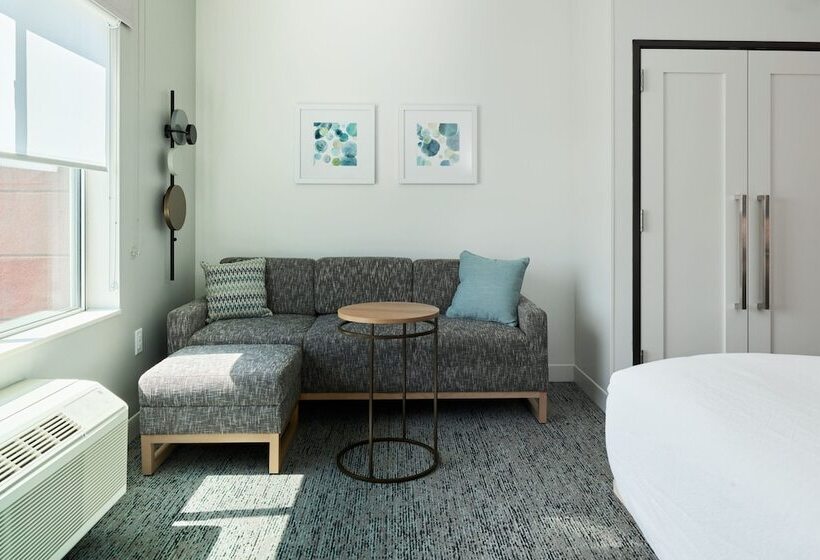 هتل Towneplace Suites By Marriott Hixson
