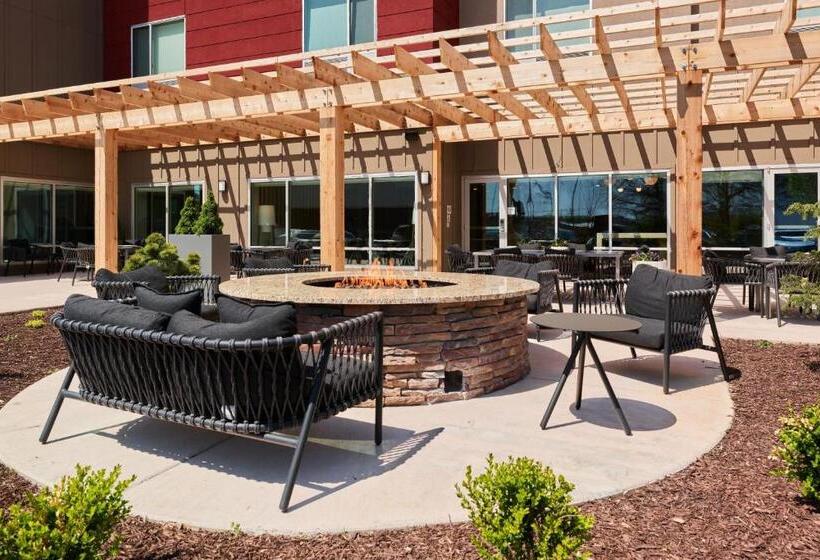هتل Towneplace Suites By Marriott Hixson