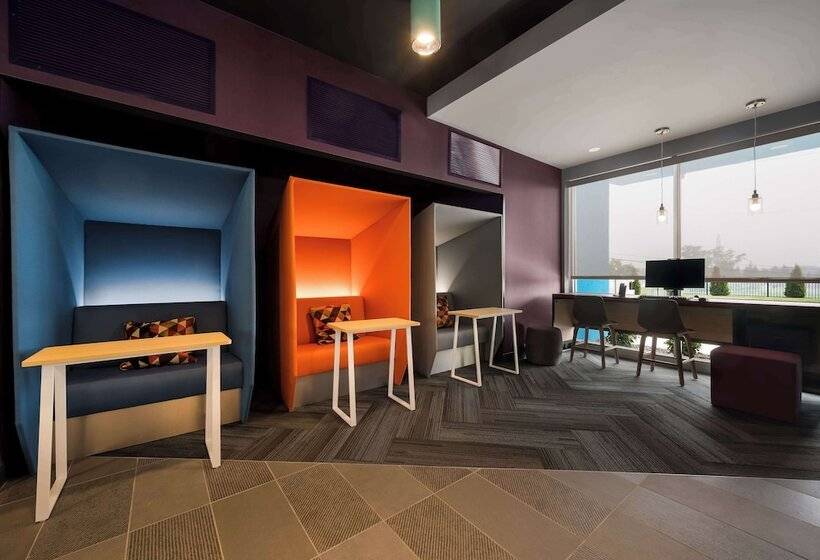 בית מלון כפרי Tru By Hilton Novi Detroit