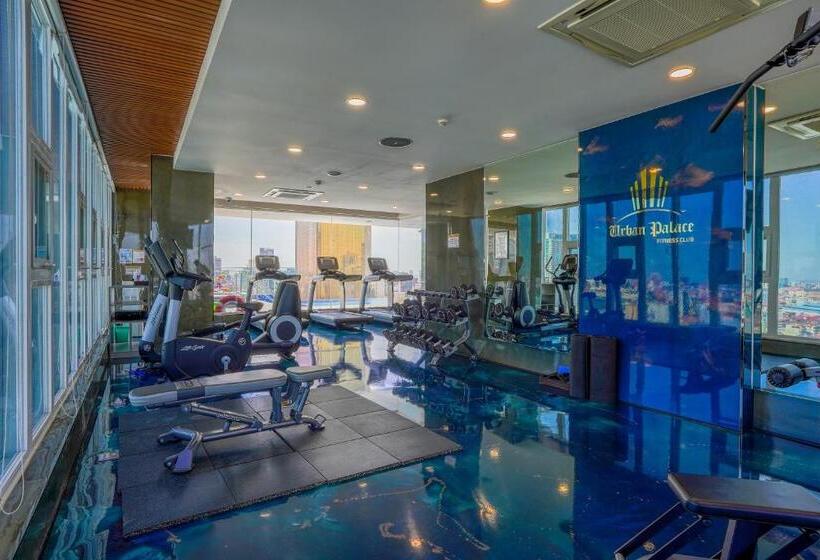 בית מלון כפרי Urban Palace