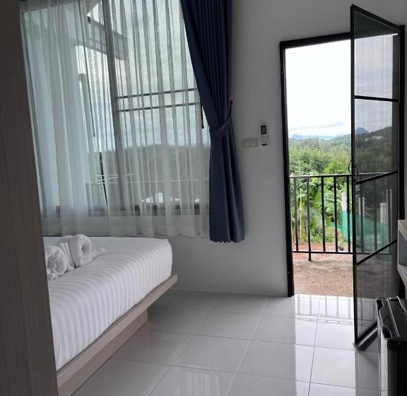 هتل White Seaview Residence