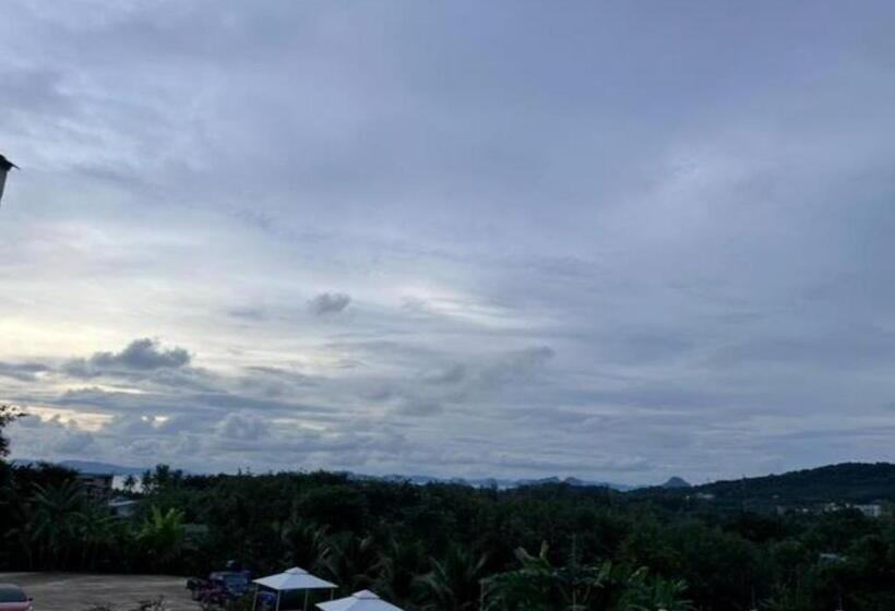 هتل White Seaview Residence