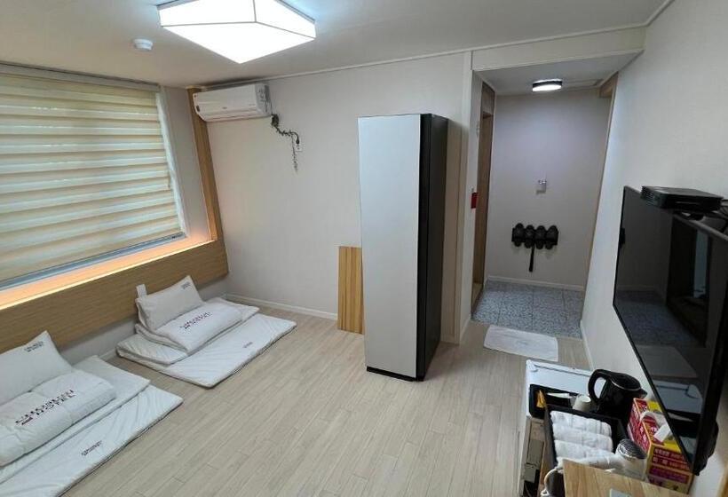 فندق على الطريق Tongyeong  Chosun