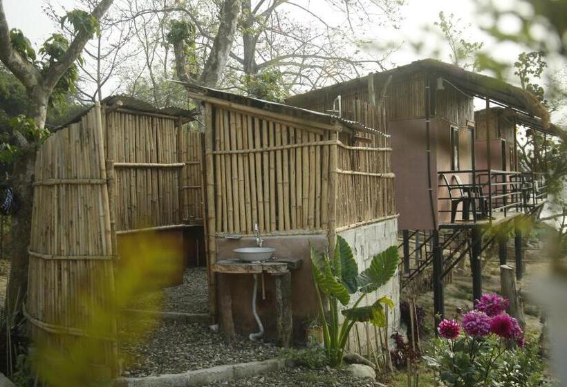 پانسیون Bamby Chilling House   Feel The Nature