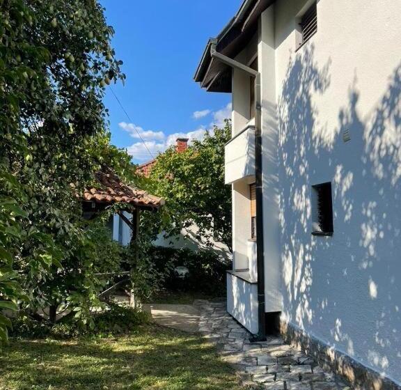 پانسیون Vidikovac Vrnjačka Banja