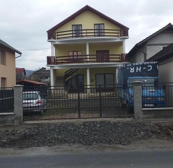 مبيت وإفطار Casa Maria