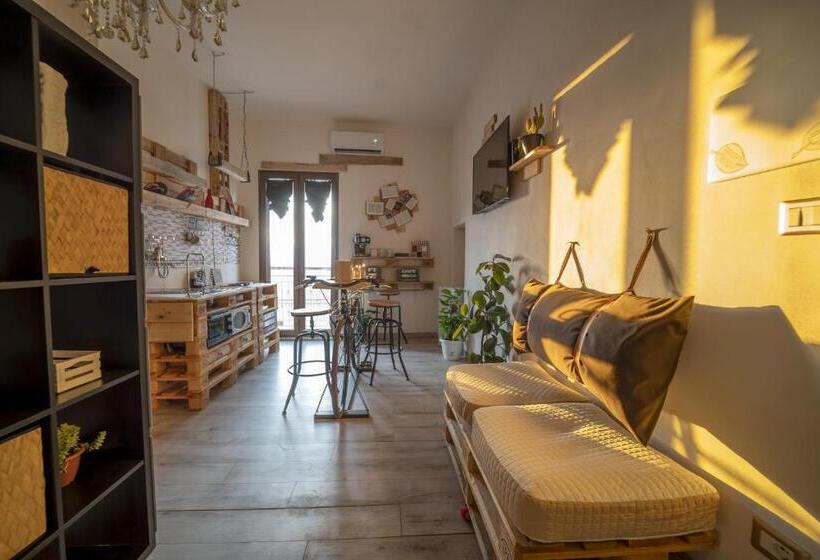 민박 La Casa Della Moda