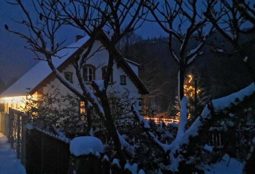 민박 Zaczarowalim   Dom W Górach Sowich