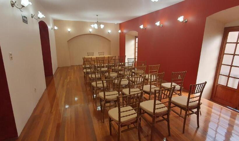 هتل Boutique Vivenzo