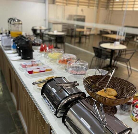 ホテル Bravo Suites São Carlos