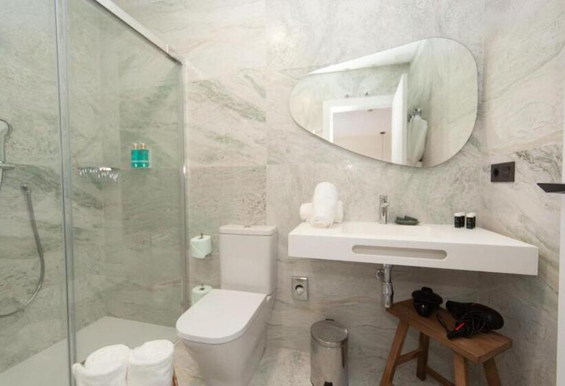 هتل Duruelo Mountain Suites