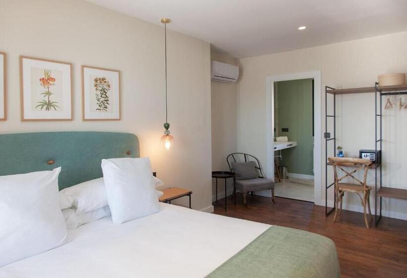 هتل Duruelo Mountain Suites