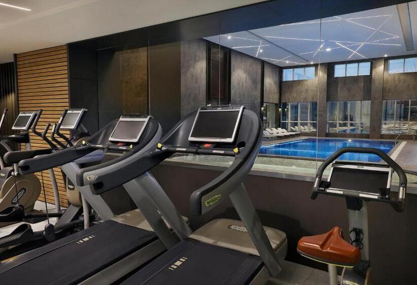 هتل Holiday Inn & Suites   Al Khobar, An Ihg