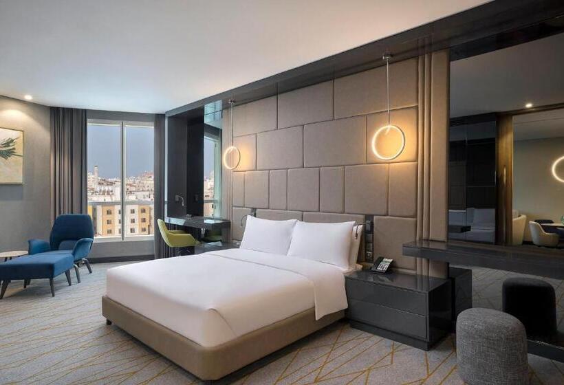 هتل Holiday Inn & Suites   Al Khobar, An Ihg