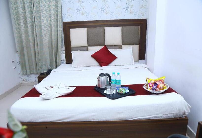 هتل Mn Grand Shamshabad Airport Zone Hyderabad
