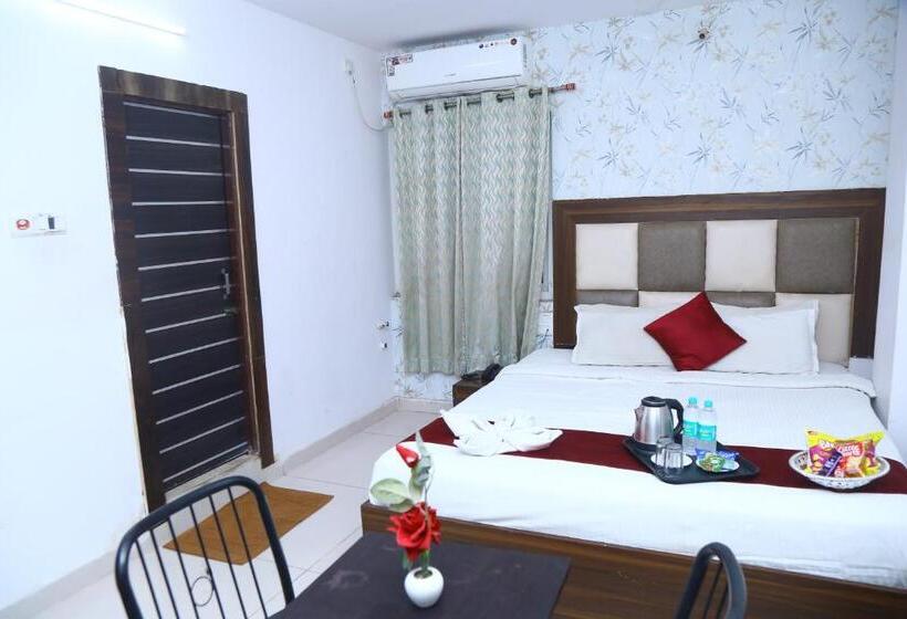 هتل Mn Grand Shamshabad Airport Zone Hyderabad