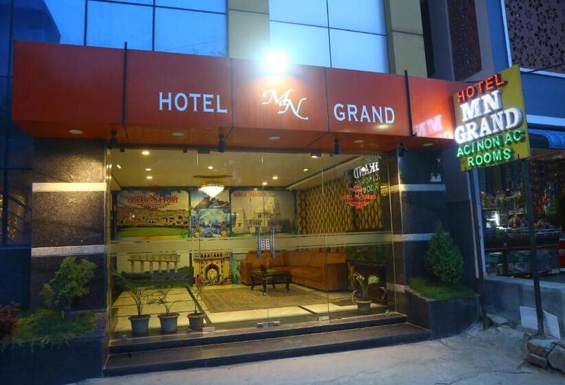 هتل Mn Grand Shamshabad Airport Zone Hyderabad