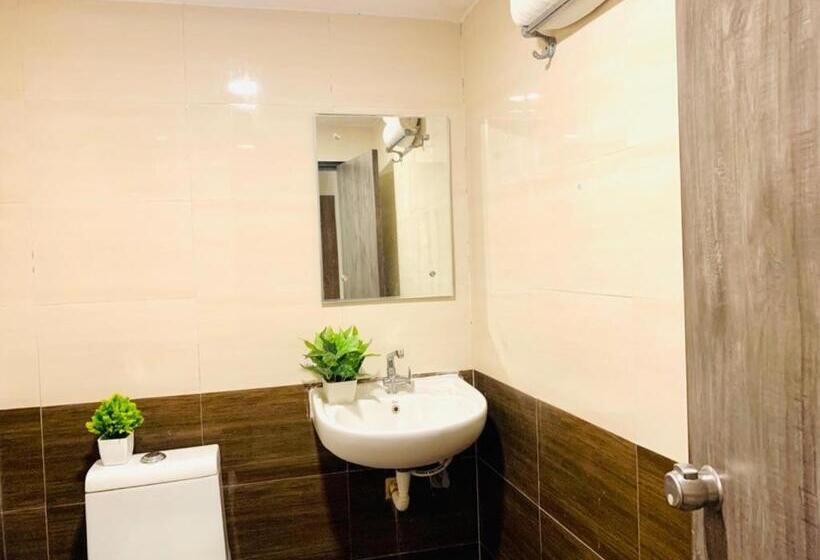 هتل Mn Grand Shamshabad Airport Zone Hyderabad