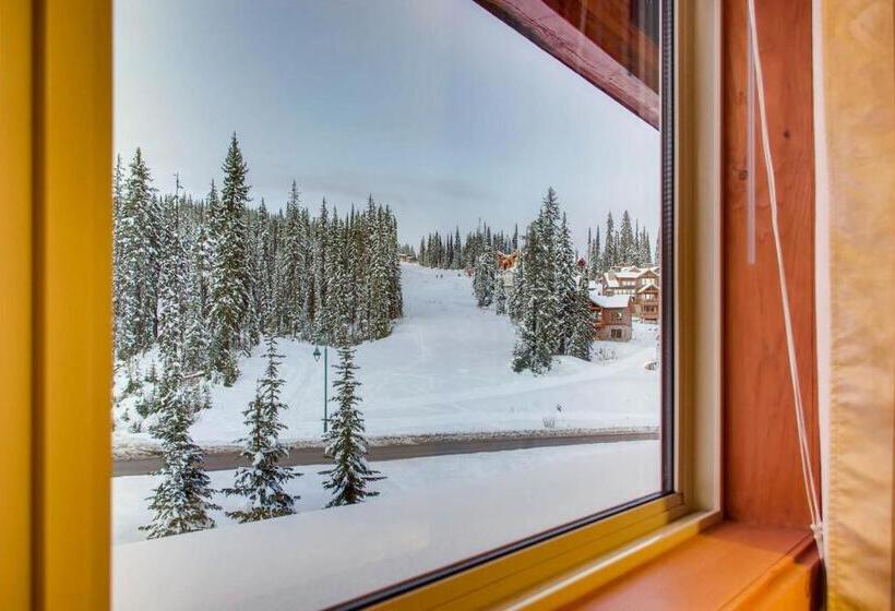 هتل Snowy Creek 10