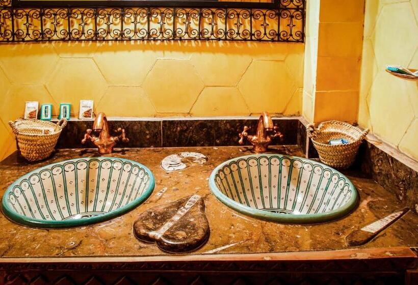 بنسيون Dar Marco Polo