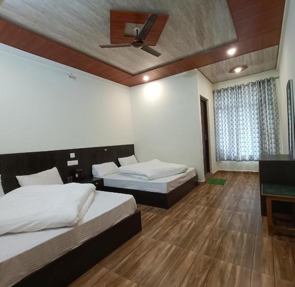 펜션 Jai Bajrangi Guest House