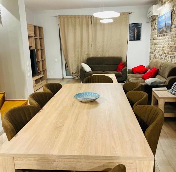 پانسیون Top Properties And Home