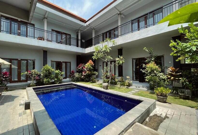 پانسیون Tyana Private Room In Batu Bolong 26