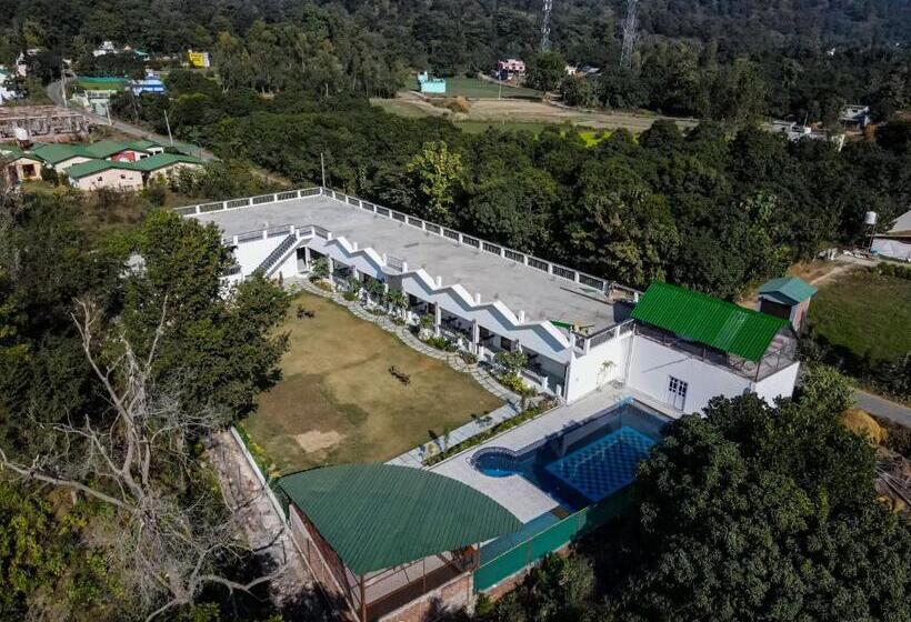 Yellow Tail By Puggles Resorts