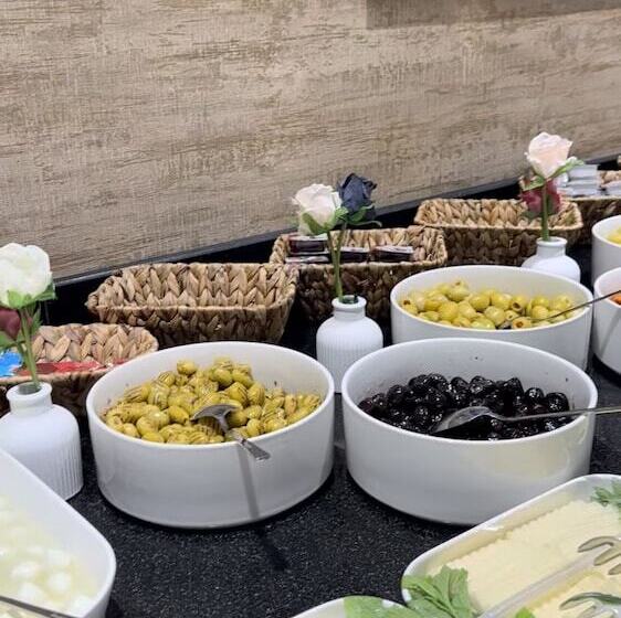özkaya Otel