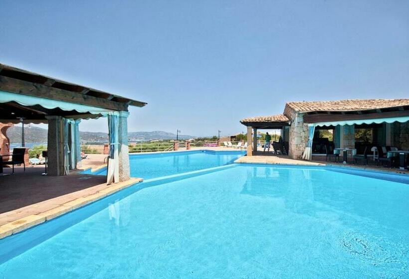 Apartments In Residence With Swimming Pool In Porto Rotondo