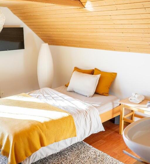 مبيت وإفطار Gästehaus Aemisegg