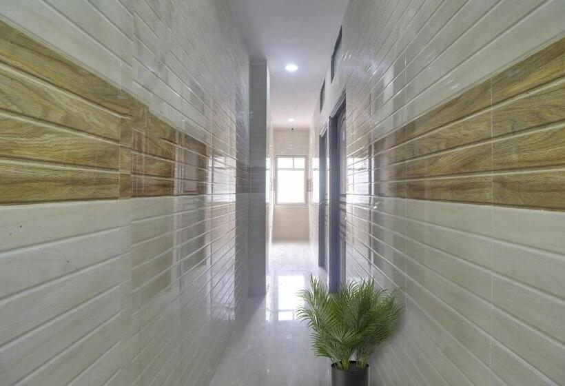 هتل O Ashoka Classic Near Gokul Chat