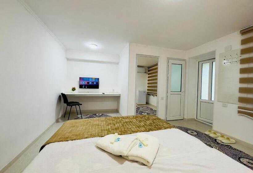 هتل کپسول Abs Guest House Osh