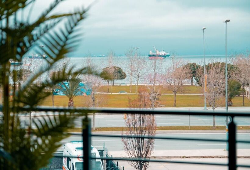 호텔 Destiny Marine