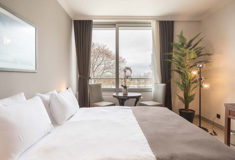 호텔 Destiny Marine