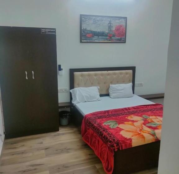 هتل Khubsaras Palace By Chhabra S