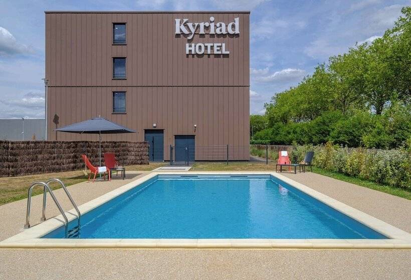 בית מלון כפרי Kyriad Tours Sud  Ballan Mire