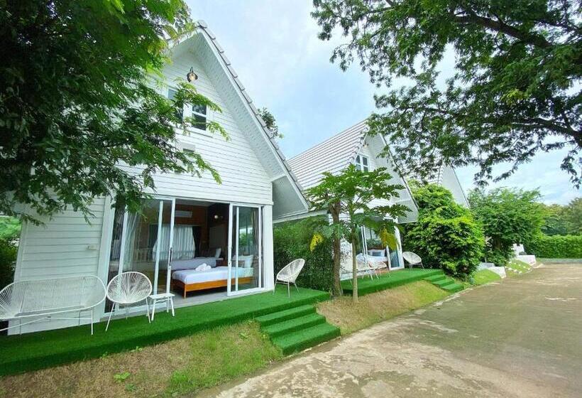 هتل ภูฝ้ายวิลล่า Phufai Villa