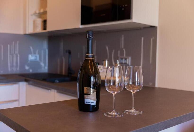 펜션 Buonvivere House