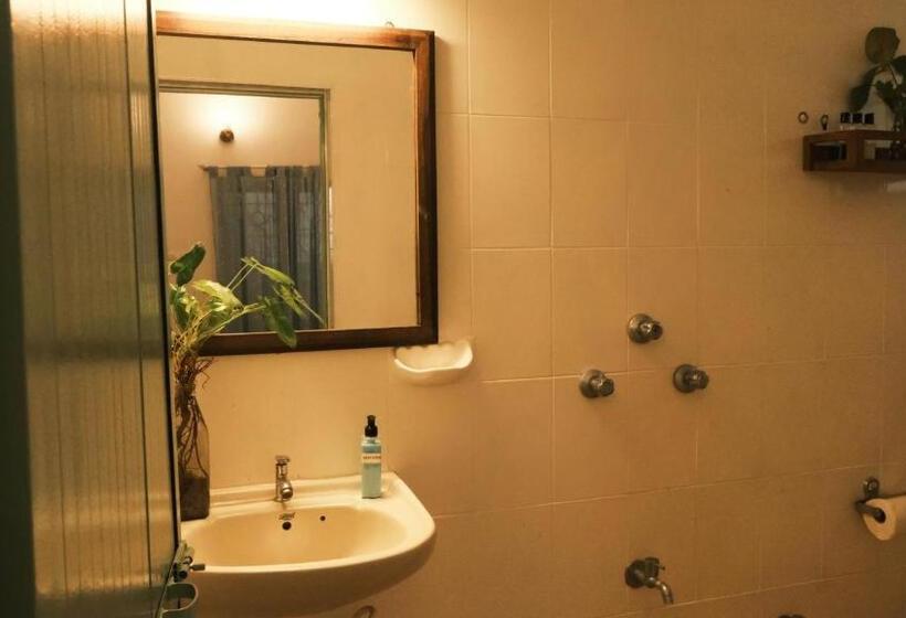 پانسیون Coco Moon