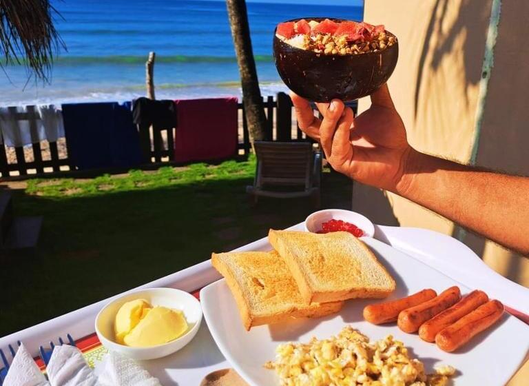 پانسیون Hakuna Matara Beach Bungalows